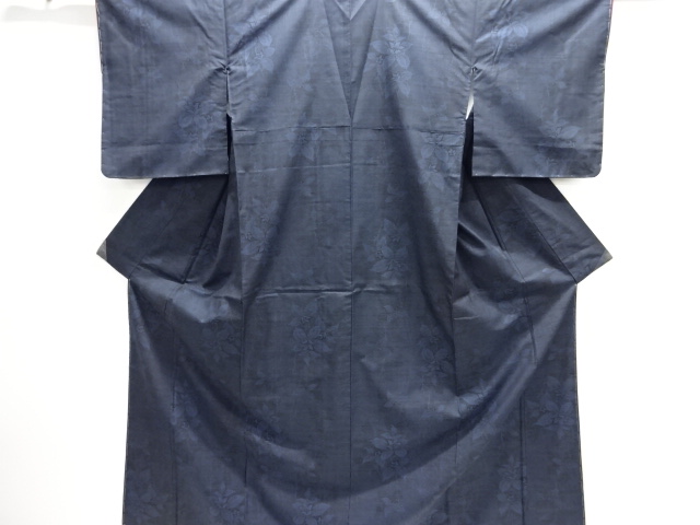 未使用品　花模様織出し本場泥大島紬着物（5マルキ）